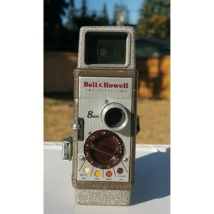 Vintage Bell & Howell 252 Two Fifty Two 8mm Film Movie Camera & Case Untested